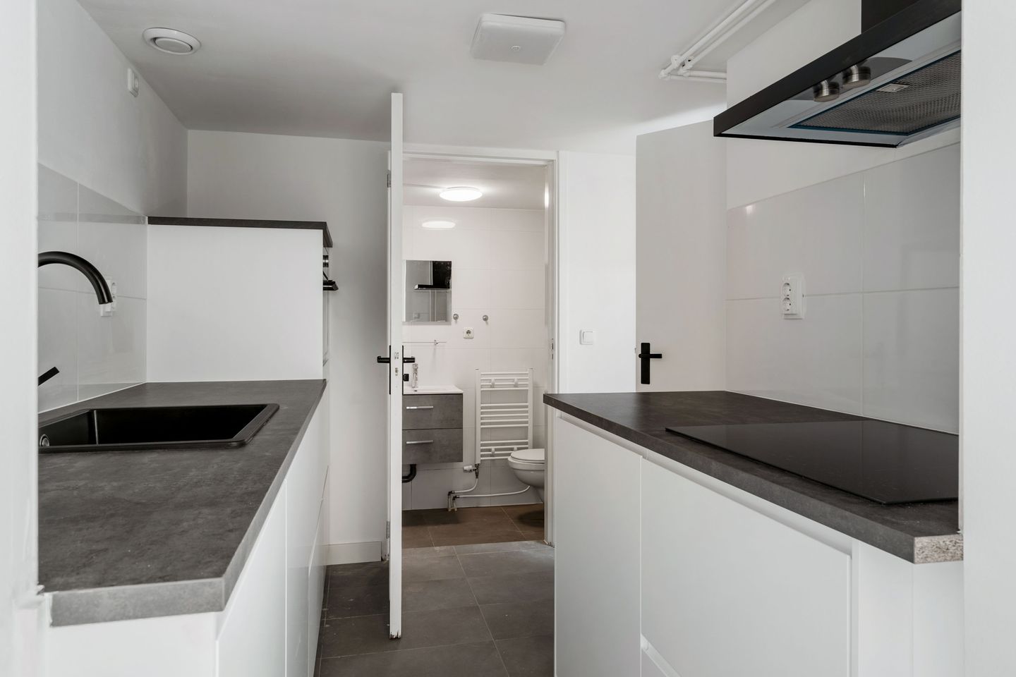 Foto 10 van Colijnstraat 1