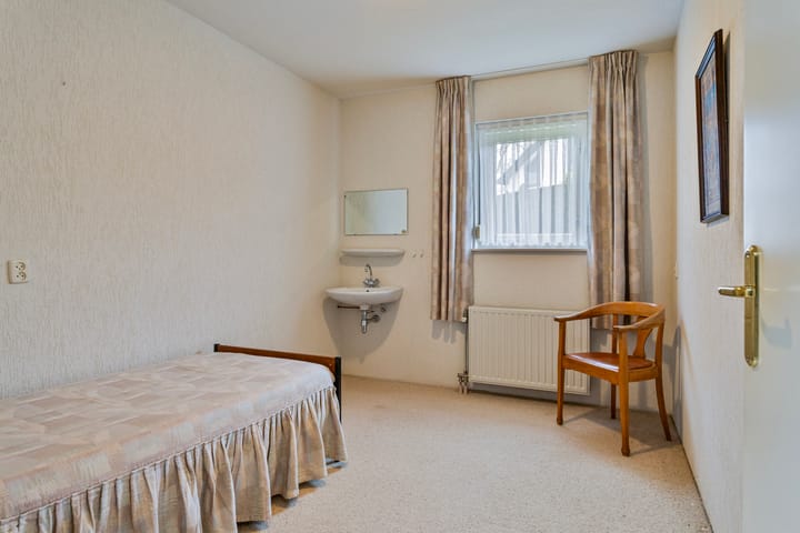 Foto 19 van Molengraaf 12-A