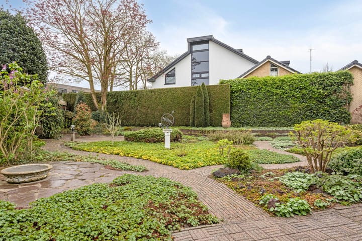 Foto 33 van Molengraaf 12-A