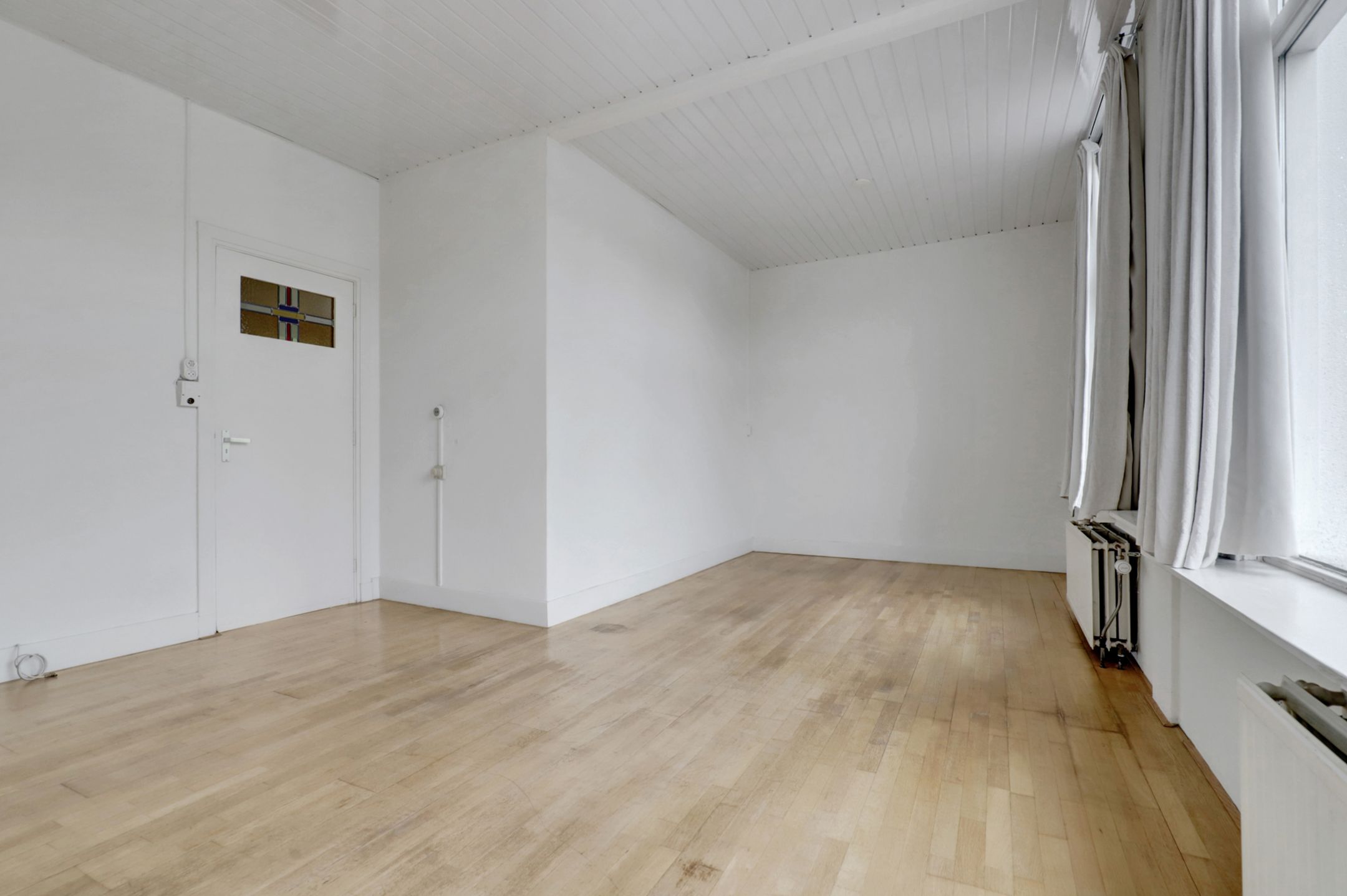 Foto 9 van Laan van Nieuw-Guinea 73-BSA