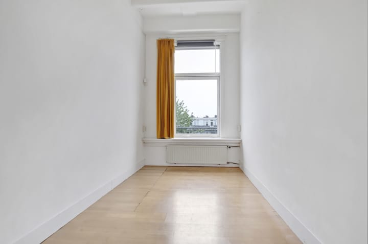 Photo 14 of Laan van Nieuw-Guinea 73-BSA