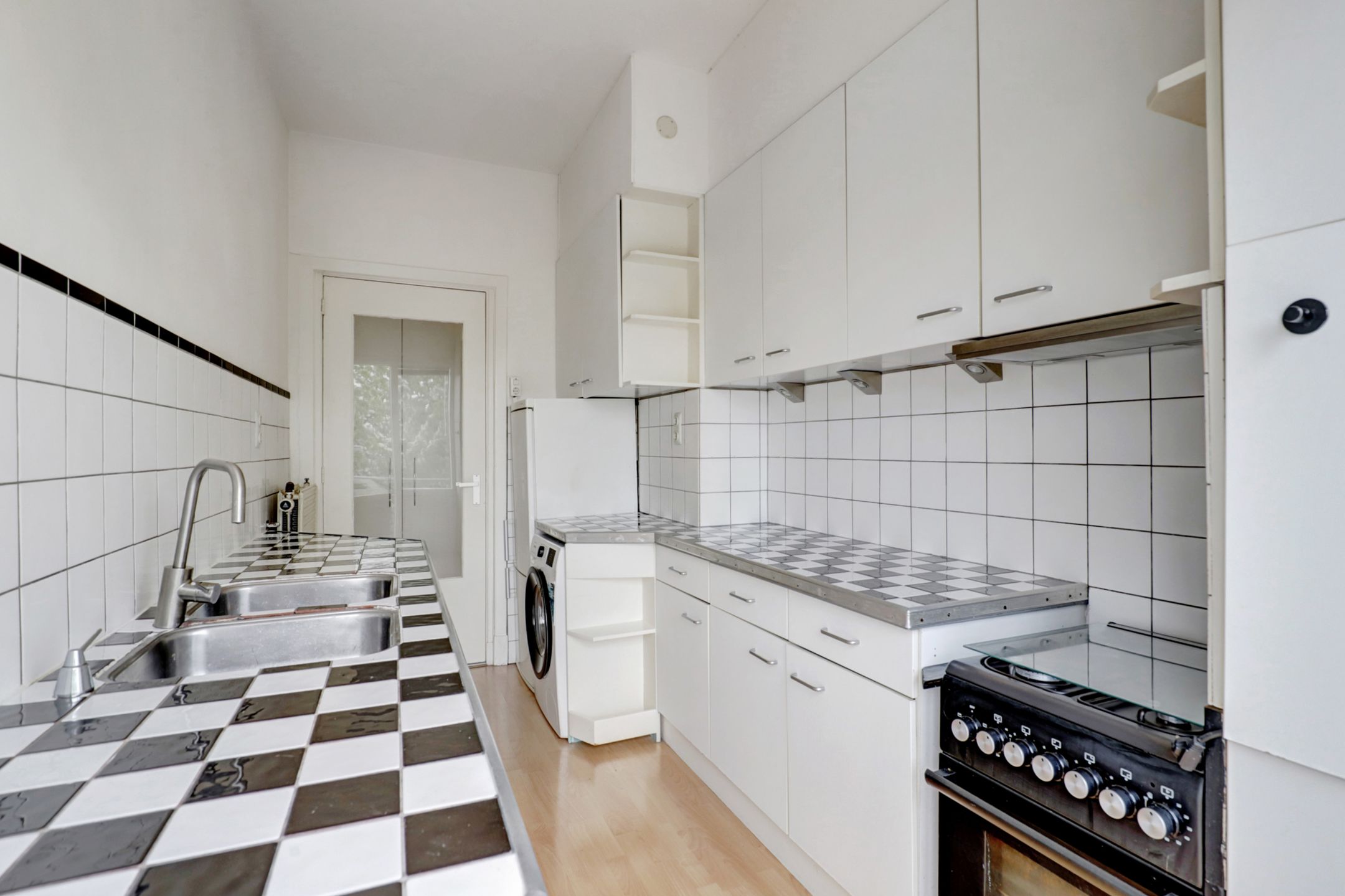 Foto 18 van Laan van Nieuw-Guinea 73-BSA