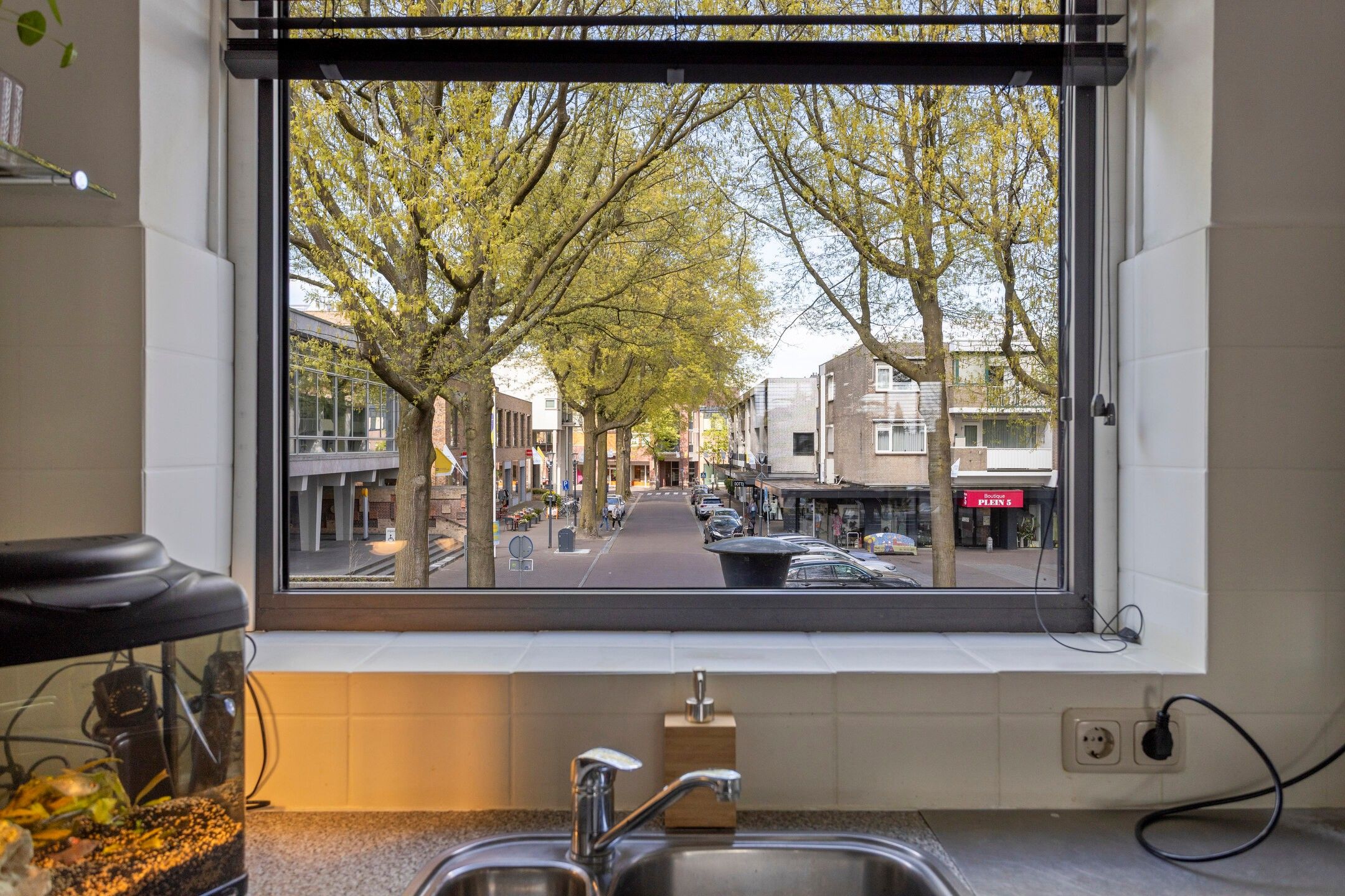 Foto 15 van Raadhuisplein 10