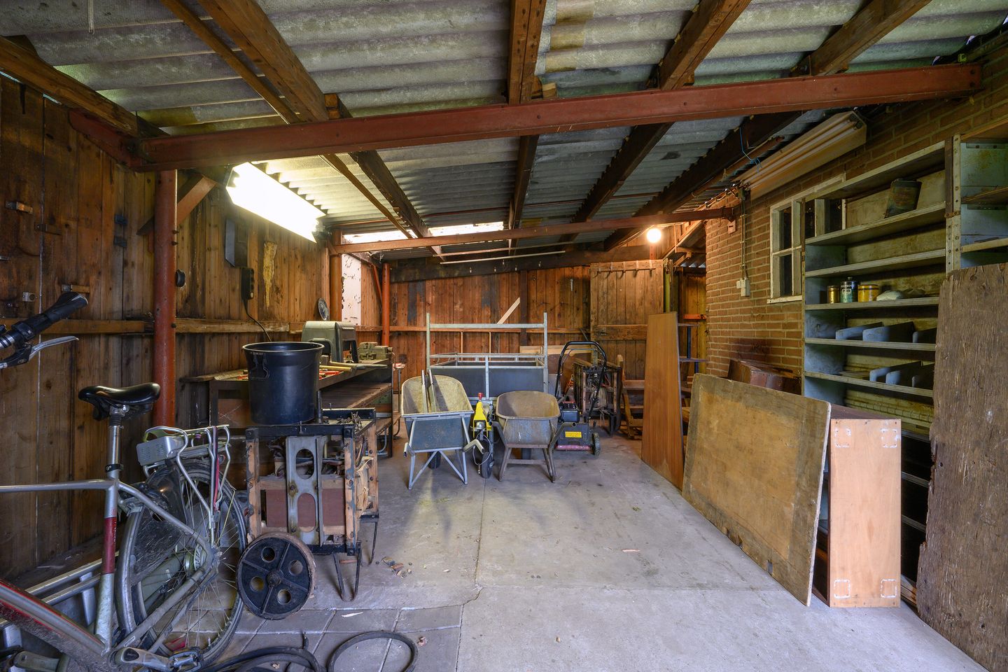 Photo 20 of Loenenseweg 77