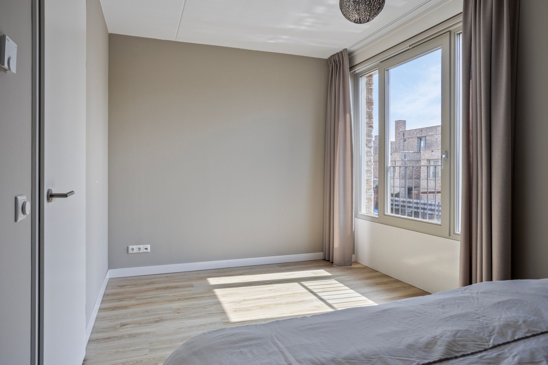 Foto 24 van Schaduwmaskerstraat 29