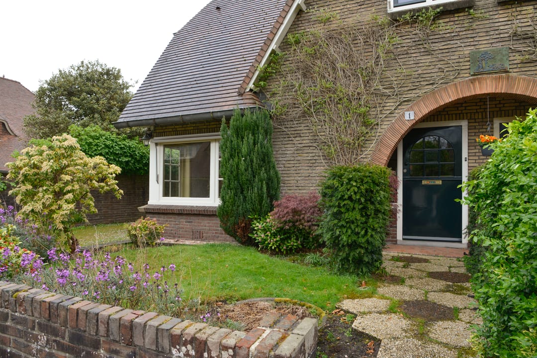 Photo 2 of Tony Offermansweg 1