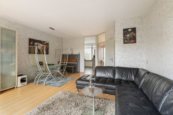 Foto 6 van Weidebloemenlaan 200