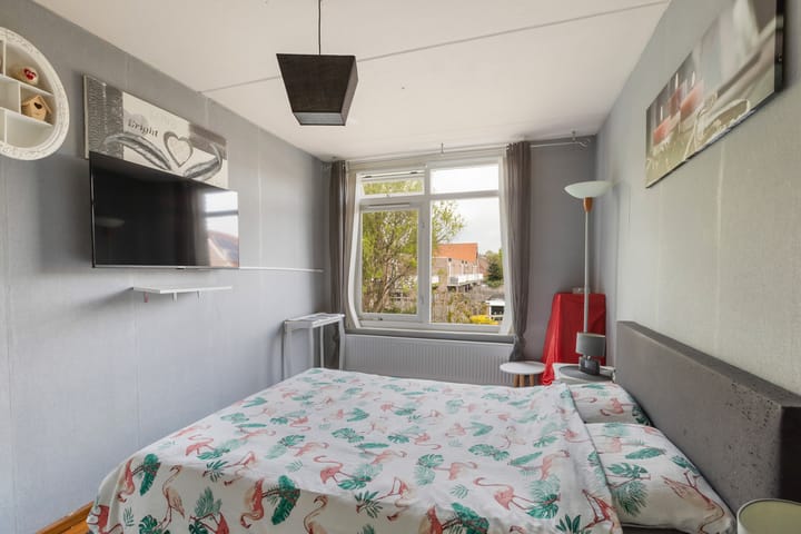 Foto 12 van Weidebloemenlaan 200