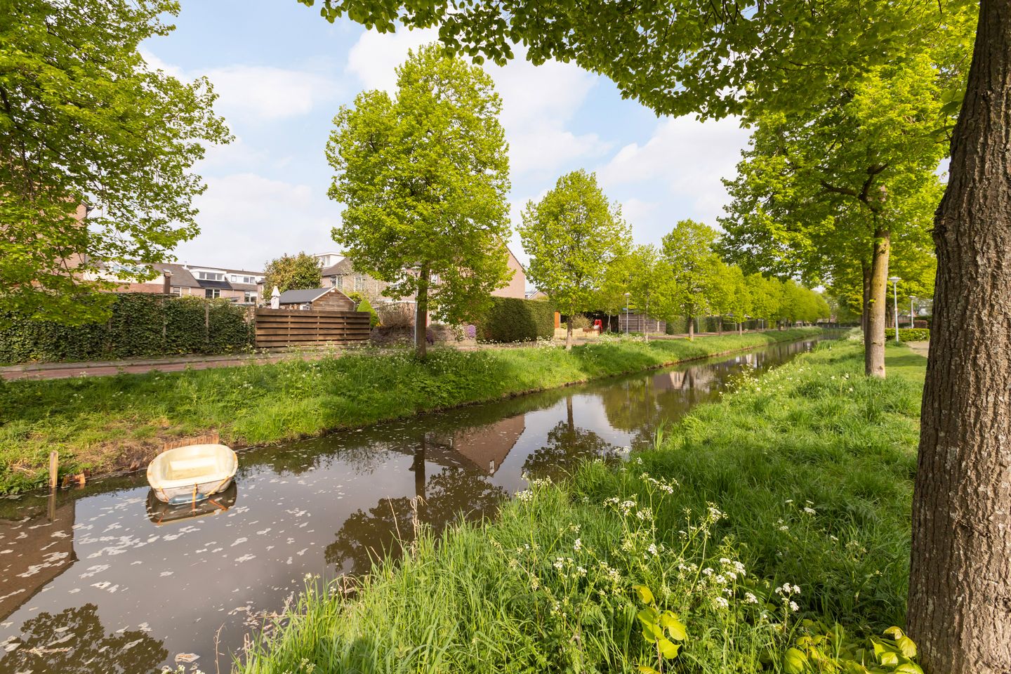 Foto 20 van Weidebloemenlaan 200