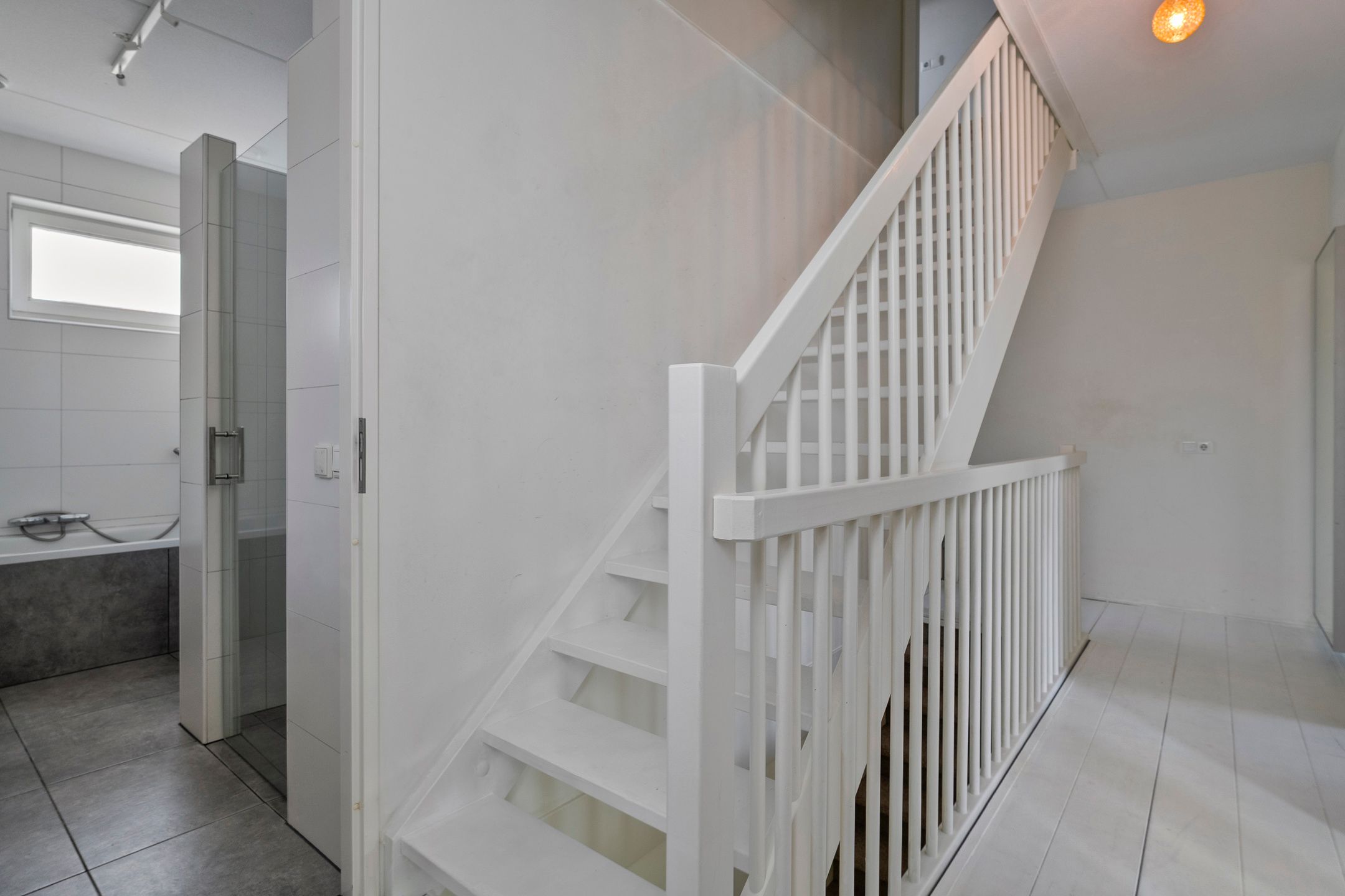 Foto 18 van Van Disselstraat 42