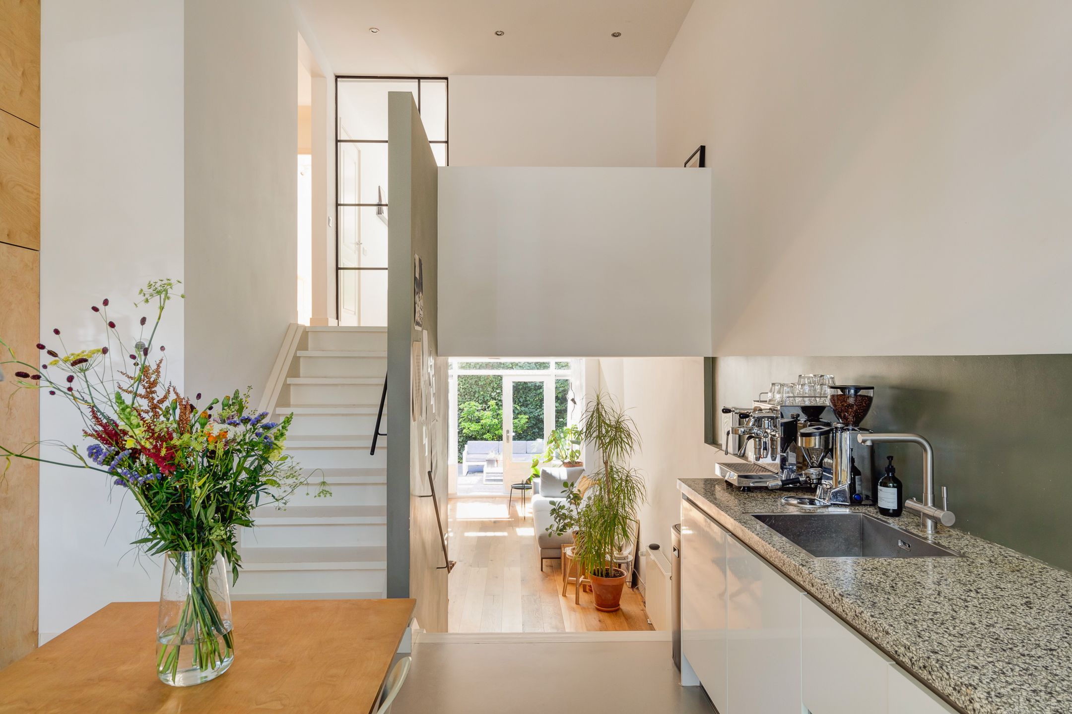 Foto 6 van Rodenrijselaan 17-A