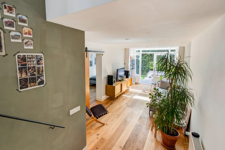 Foto 11 van Rodenrijselaan 17-A