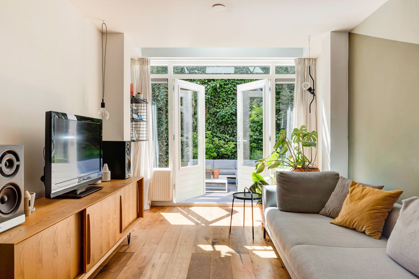 Foto 14 van Rodenrijselaan 17-A