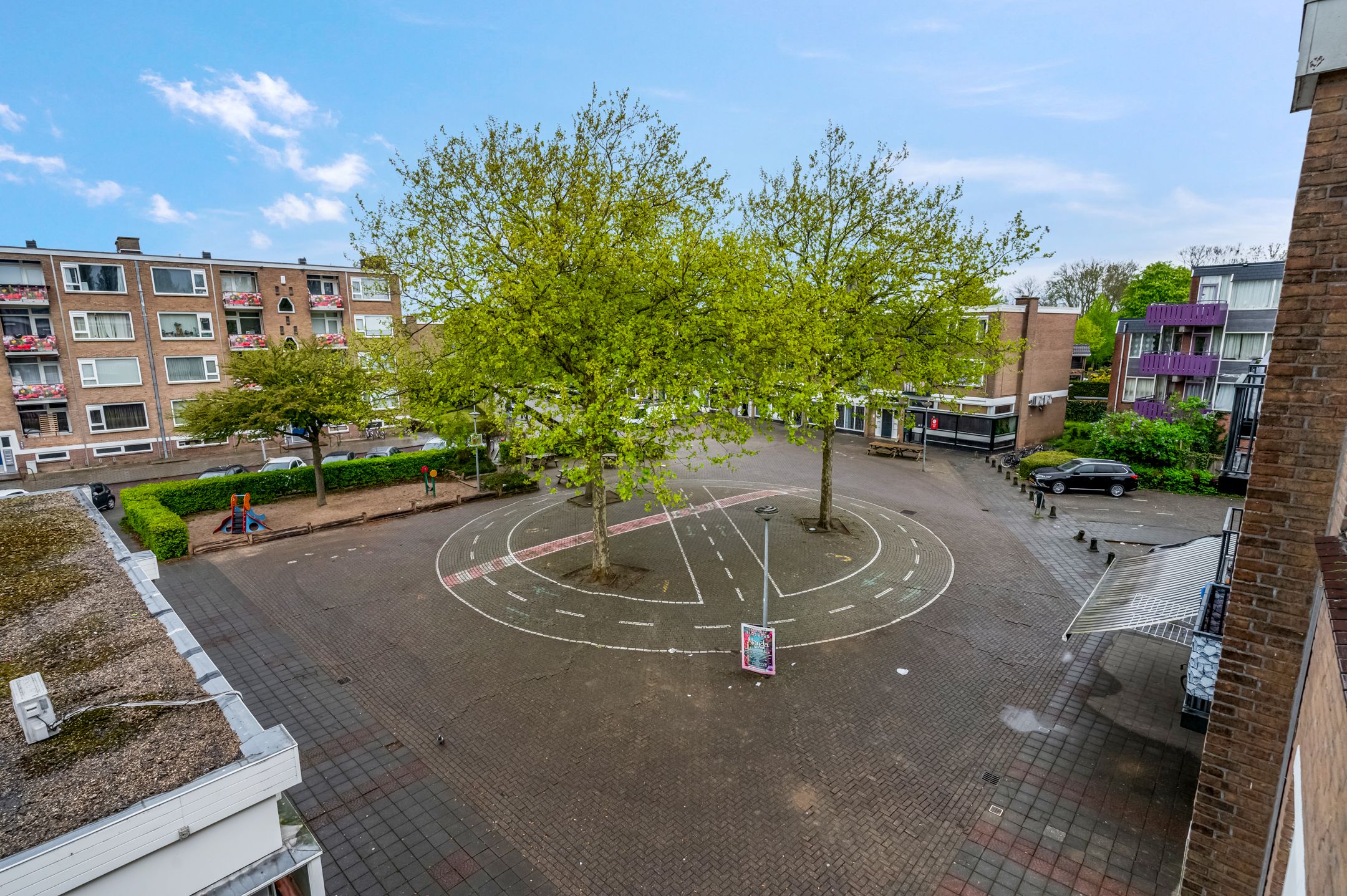 Photo 30 of Hertog Karellaan 17