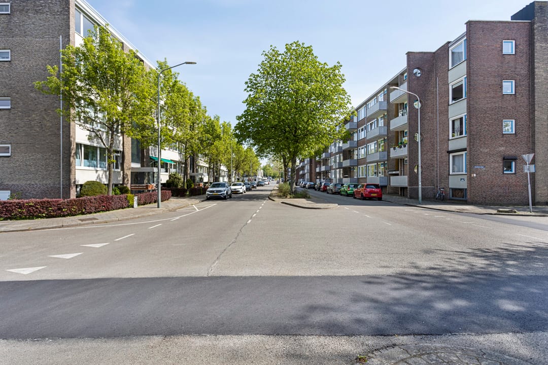 Foto 22 van Adelbert van Scharnlaan E 39