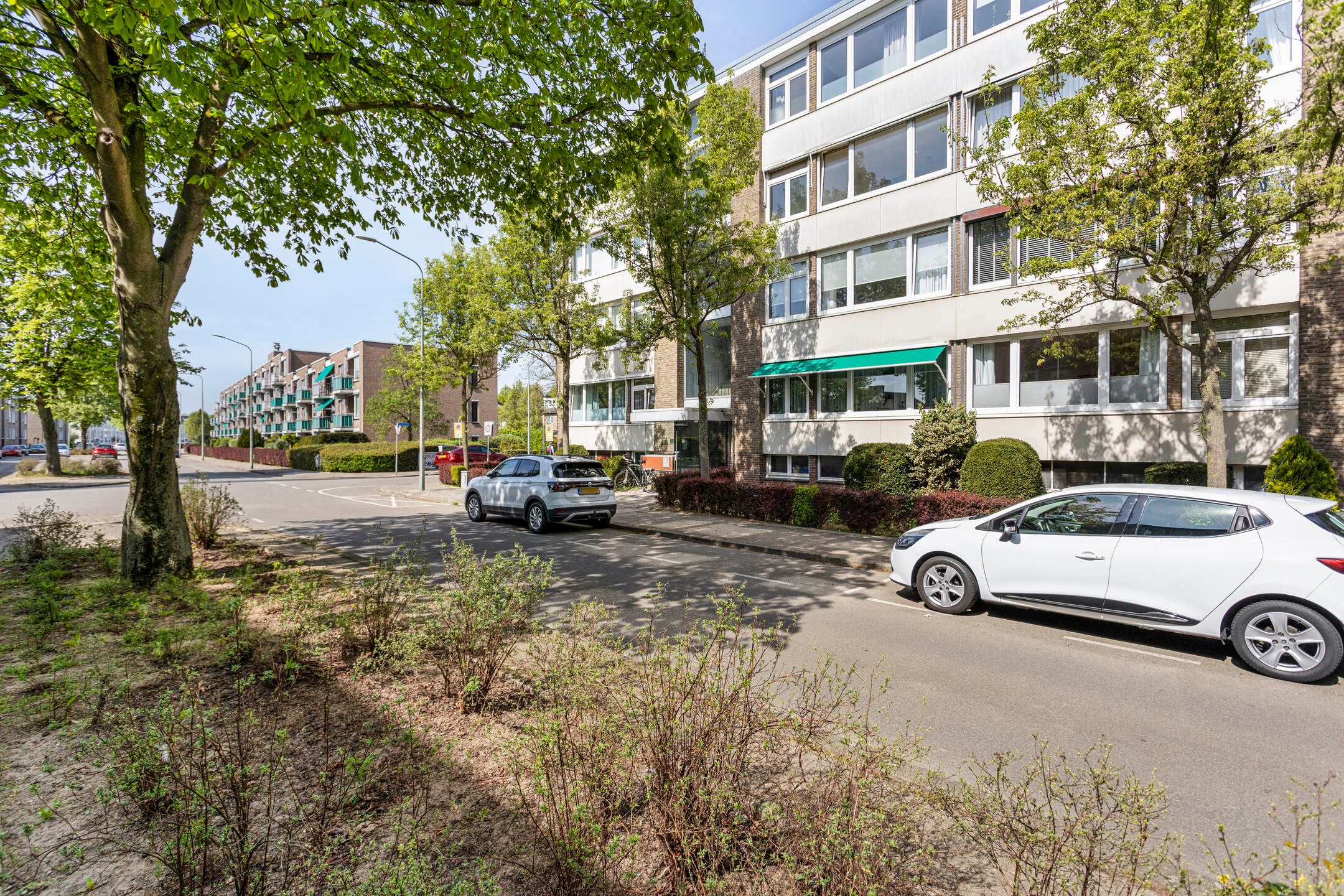 Foto 24 van Adelbert van Scharnlaan E 39