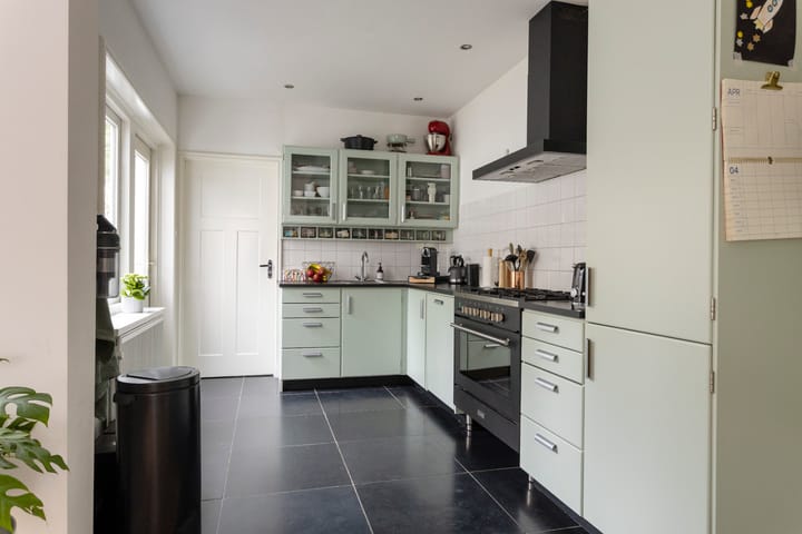 Foto 9 van Esserstraat 38