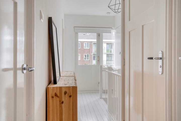 Foto 13 van Esserstraat 38