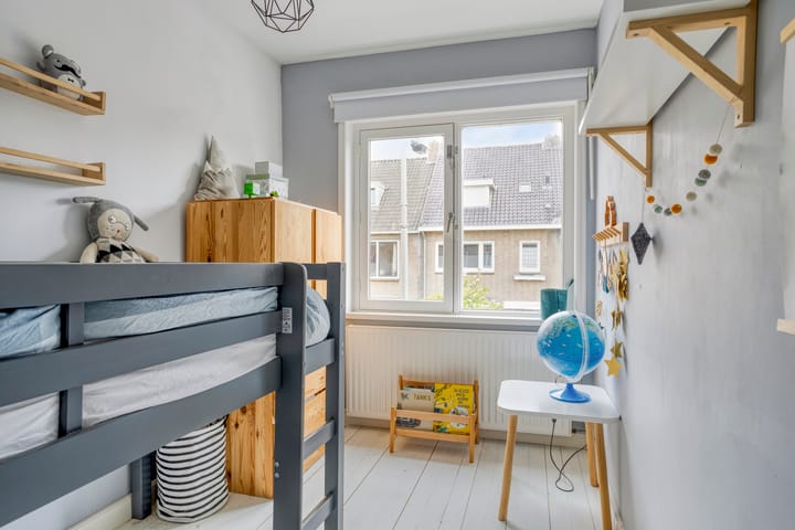 Foto 19 van Esserstraat 38