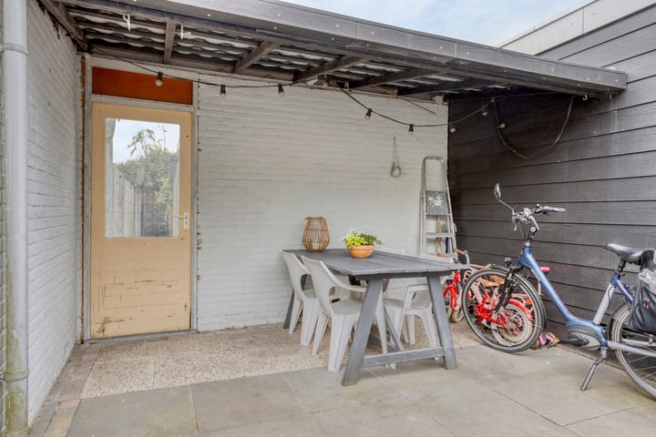 Foto 27 van Esserstraat 38