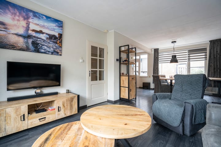 Photo 7 of Krooshofstraat 9