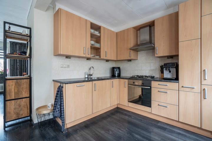 Photo 10 of Krooshofstraat 9