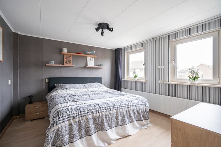 Photo 16 of Krooshofstraat 9