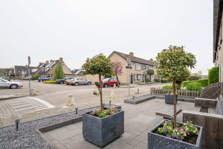 Photo 29 of Krooshofstraat 9