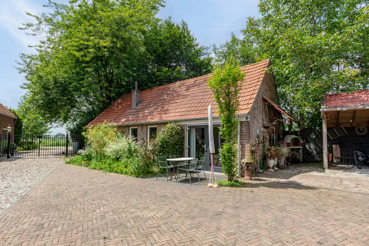 Foto 3 van Vogelenzangsestraat 7