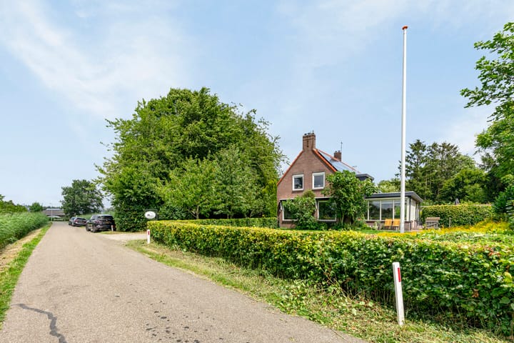 Foto 6 van Vogelenzangsestraat 7