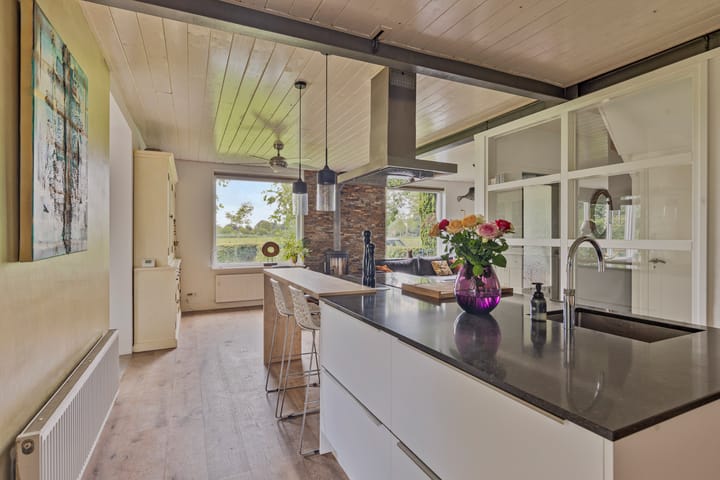 Foto 22 van Vogelenzangsestraat 7