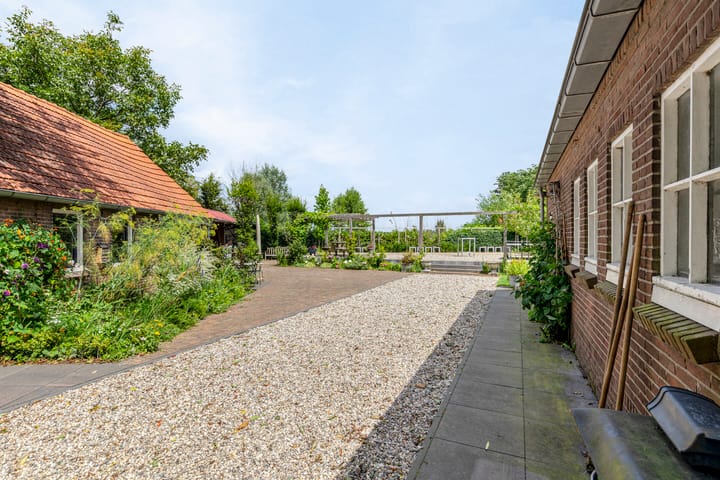 Foto 54 van Vogelenzangsestraat 7