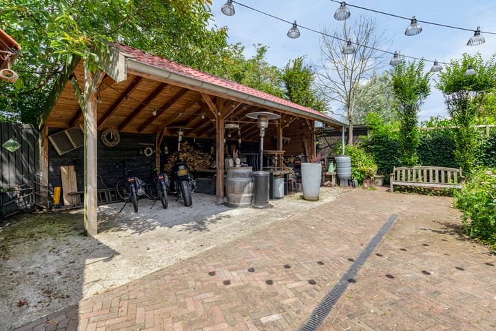 Foto 56 van Vogelenzangsestraat 7