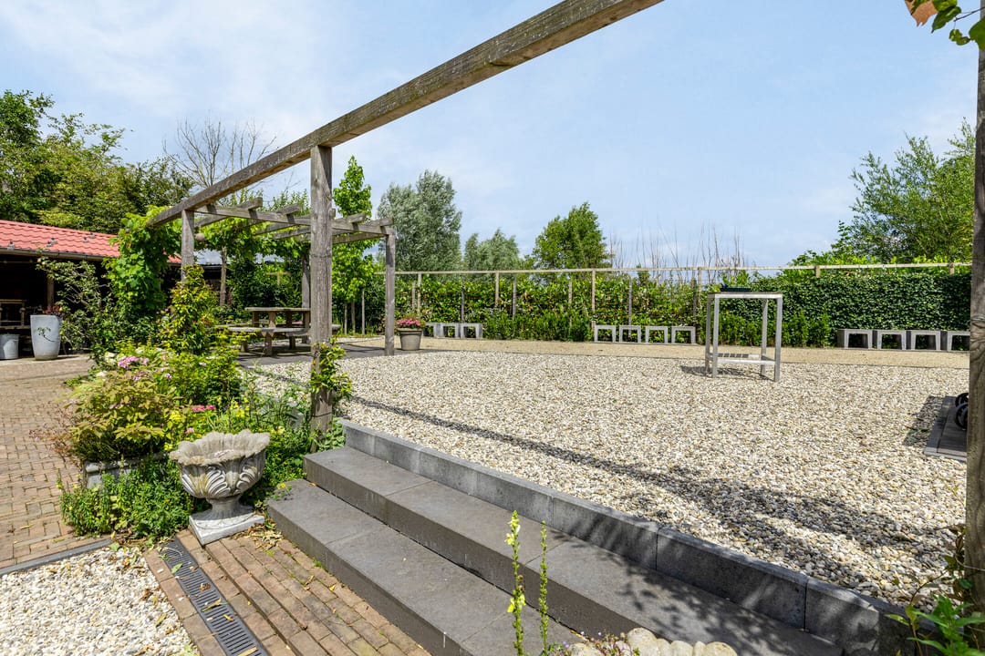 Foto 58 van Vogelenzangsestraat 7