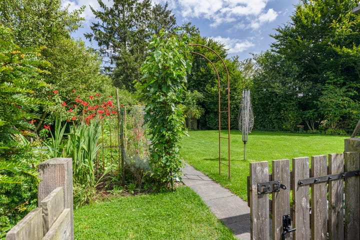 Foto 63 van Vogelenzangsestraat 7