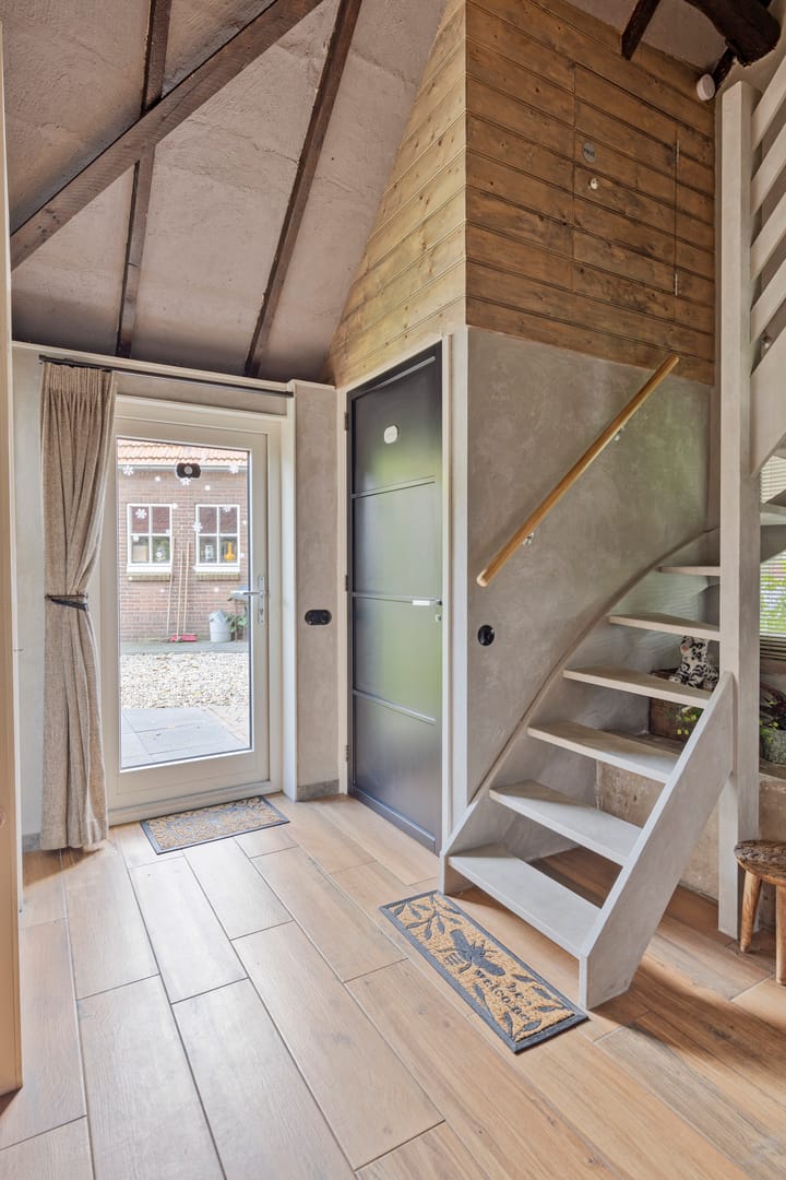 Foto 89 van Vogelenzangsestraat 7