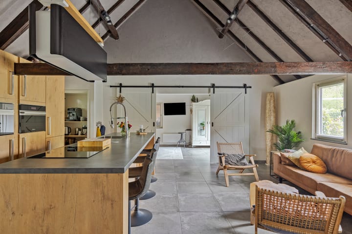 Foto 91 van Vogelenzangsestraat 7