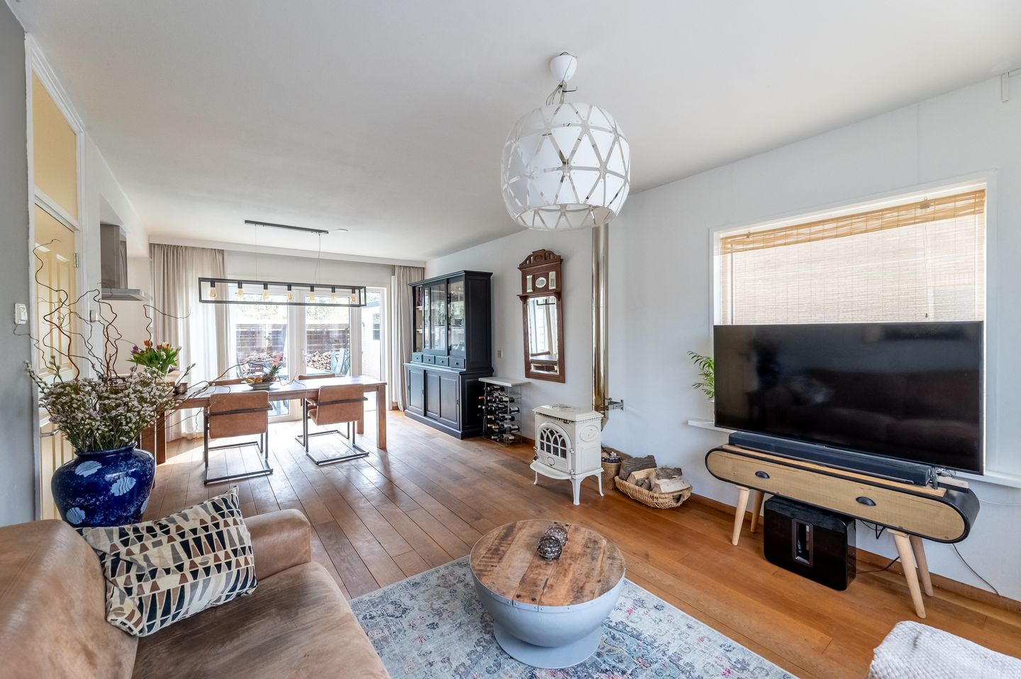 Photo 10 of Elzenoordlaan 8