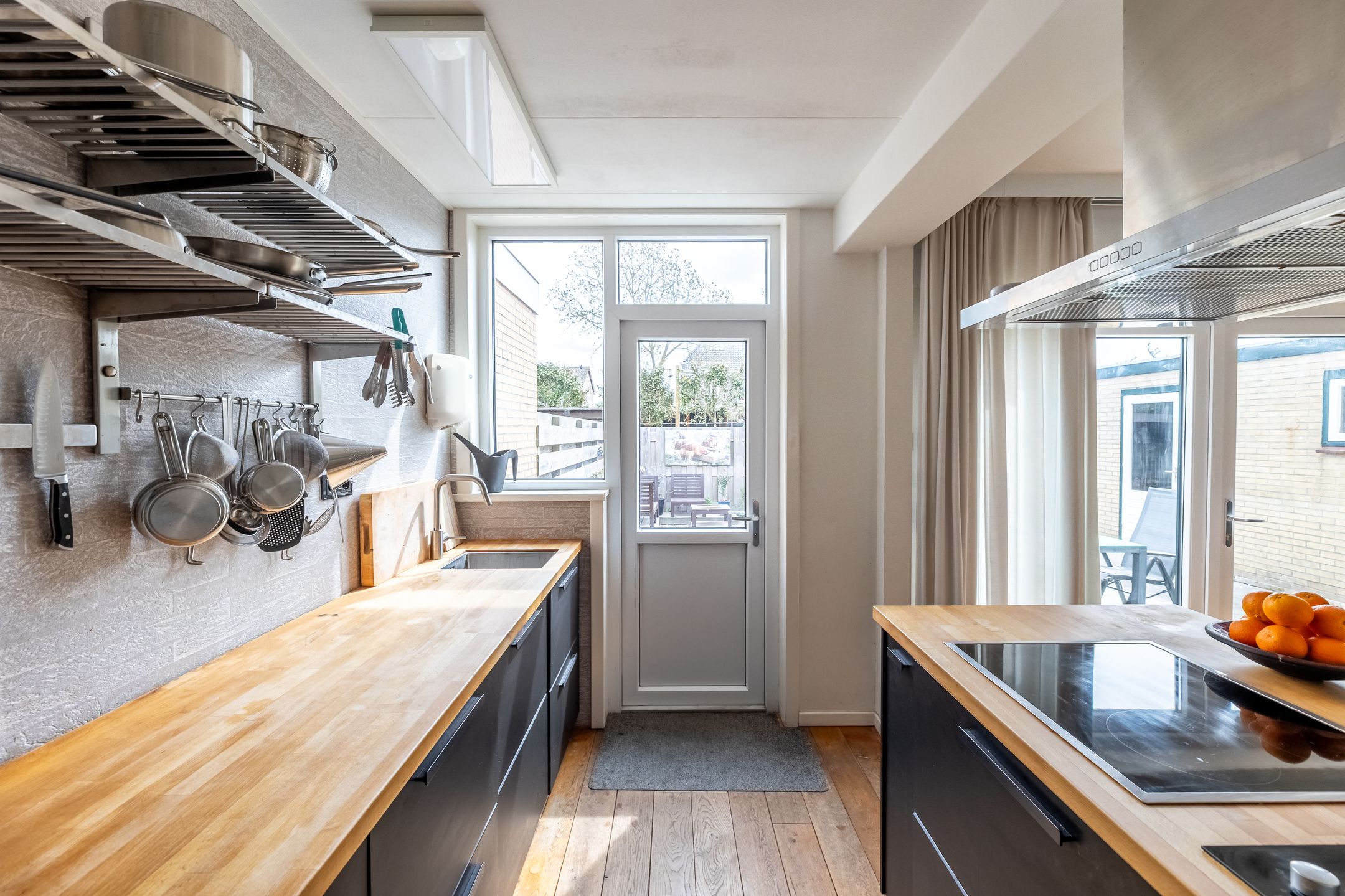 Photo 12 of Elzenoordlaan 8