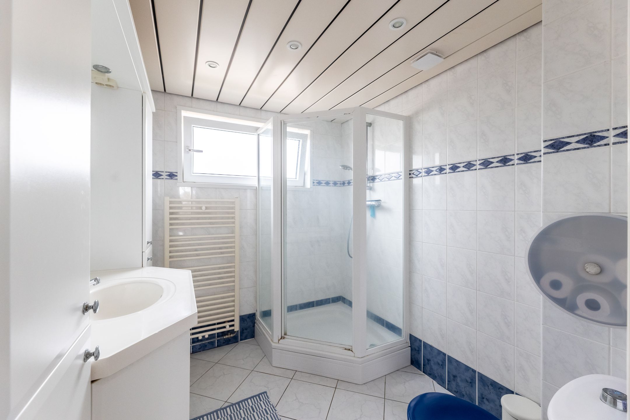 Photo 18 of Elzenoordlaan 8