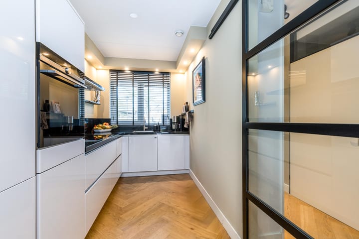 Foto 24 van Raoul Wallenbergborg 16