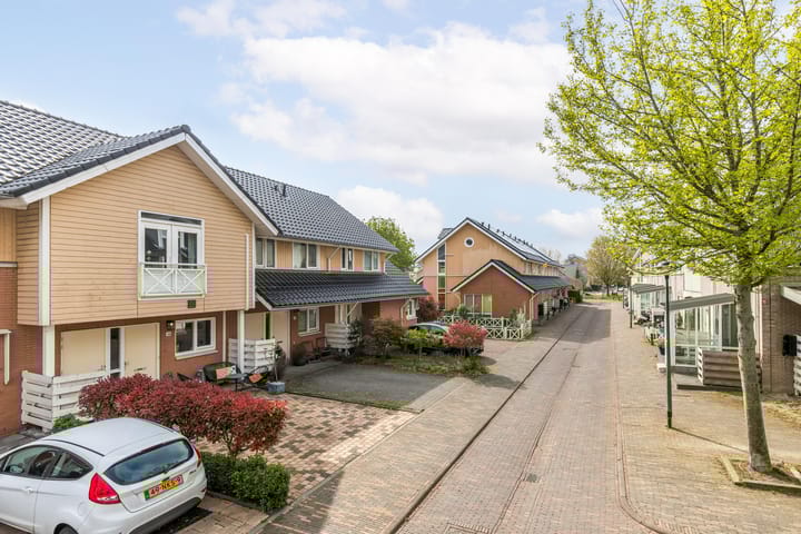 Foto 40 van Raoul Wallenbergborg 16