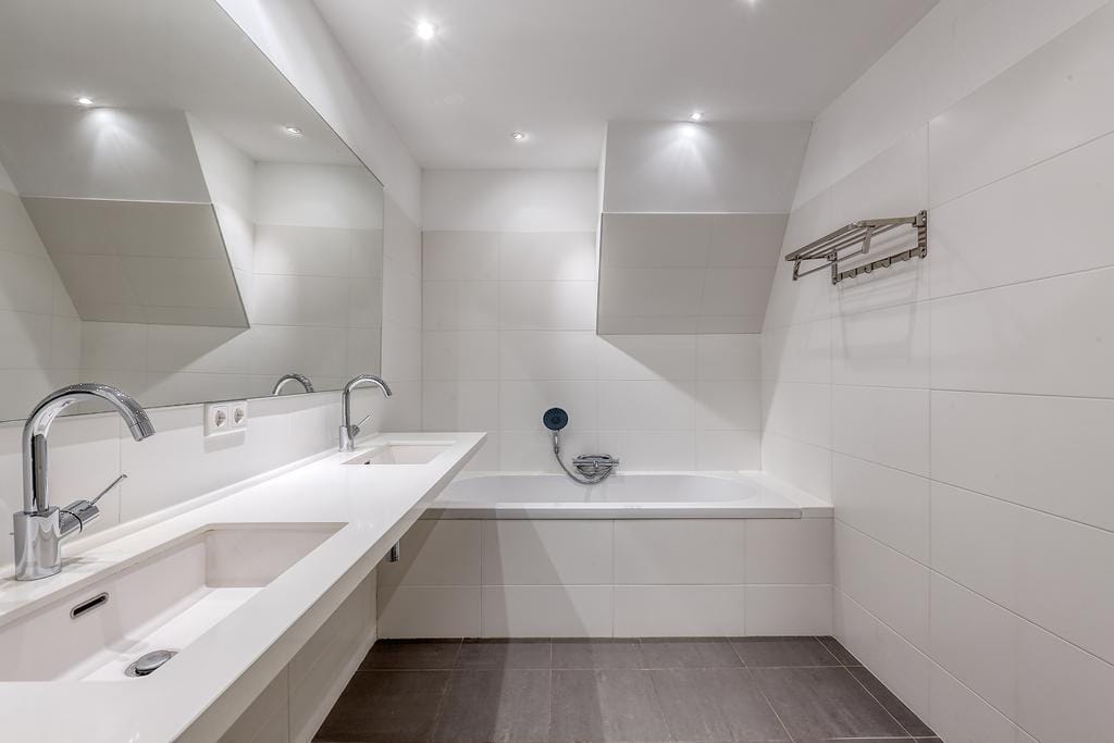 Foto 24 van Helmersstraat 20