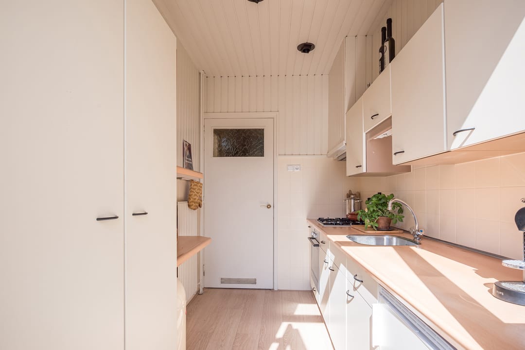 Photo 23 of Van Dortstraat 66