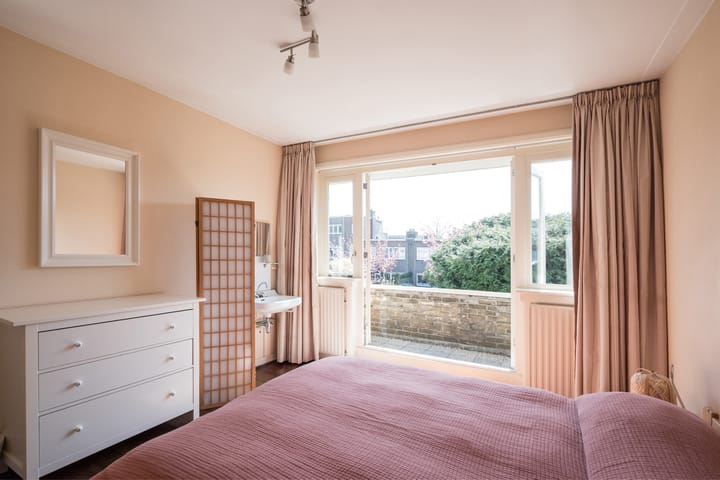 Foto 26 van Van Dortstraat 66