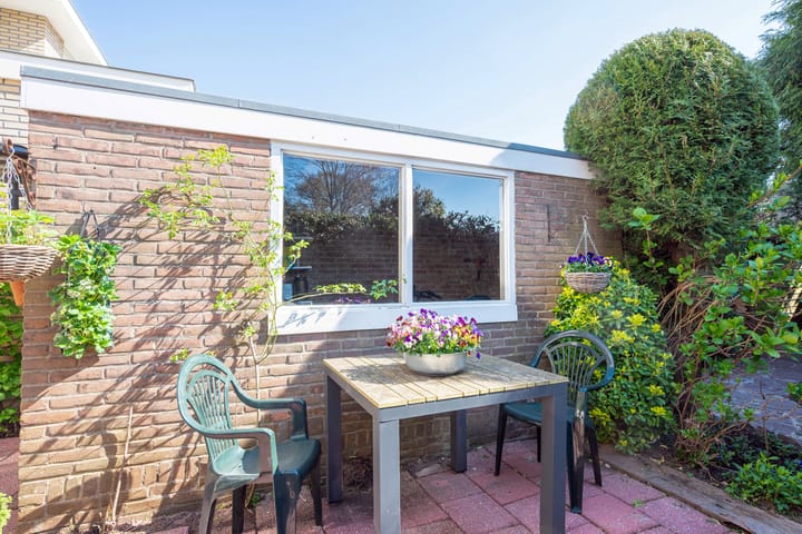 Foto 15 van Van Dortstraat 66