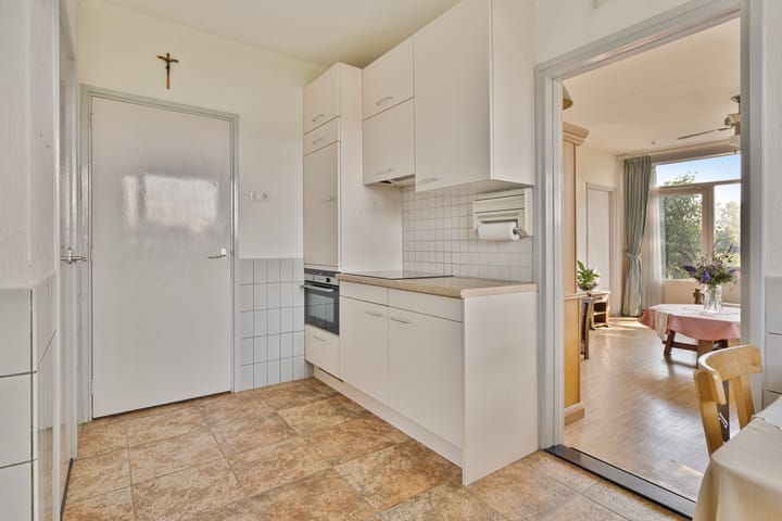 Foto 16 van Kuenenweg 6