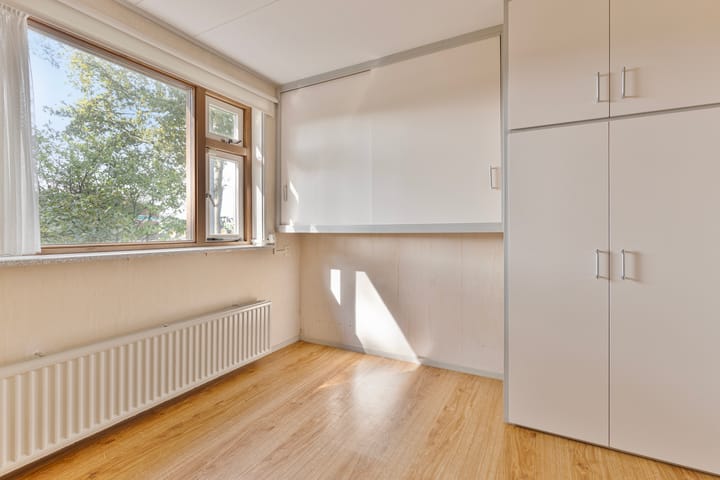 Foto 24 van Kuenenweg 6