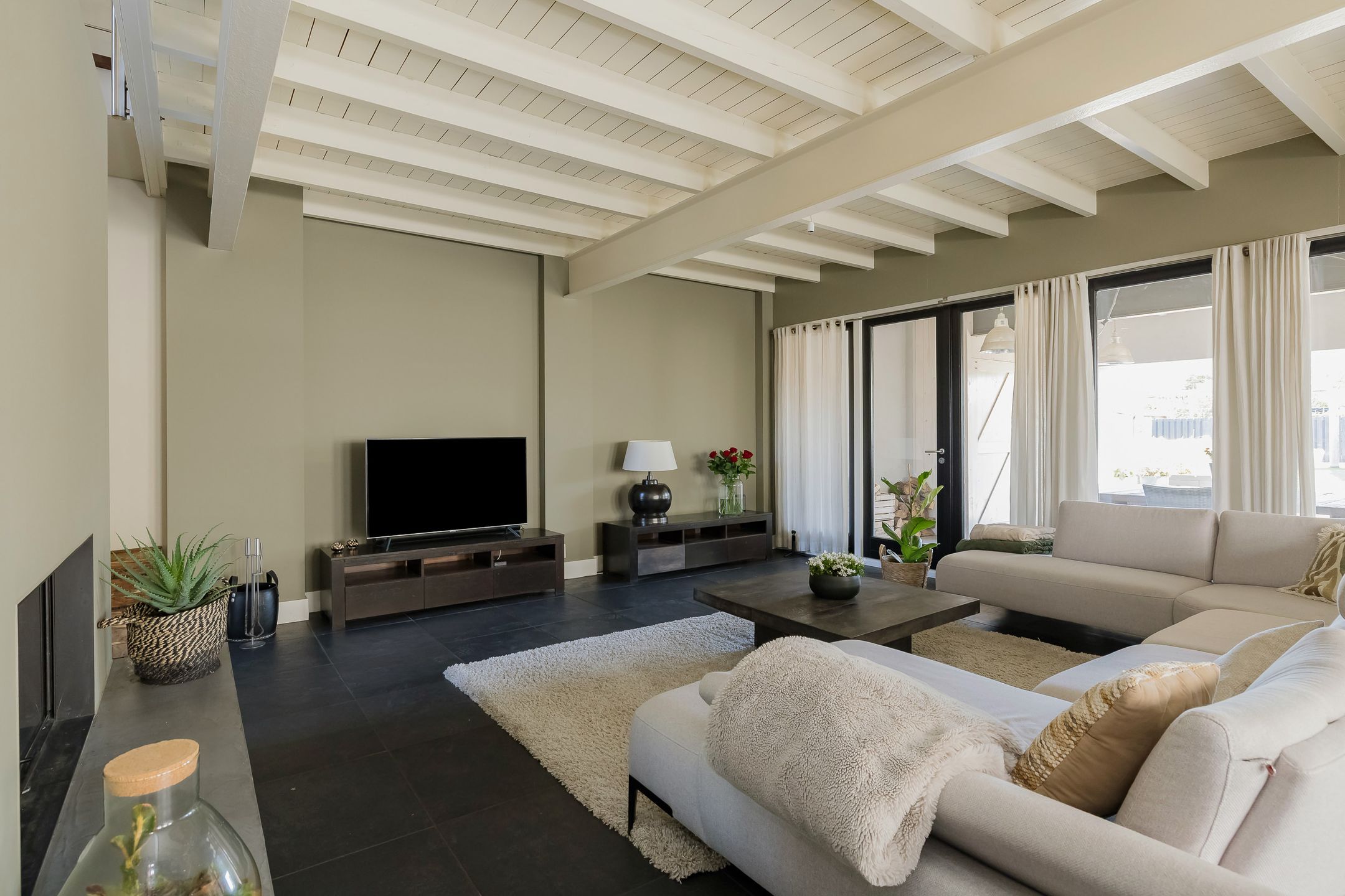 Photo 18 of Rijnsburgerweg 94