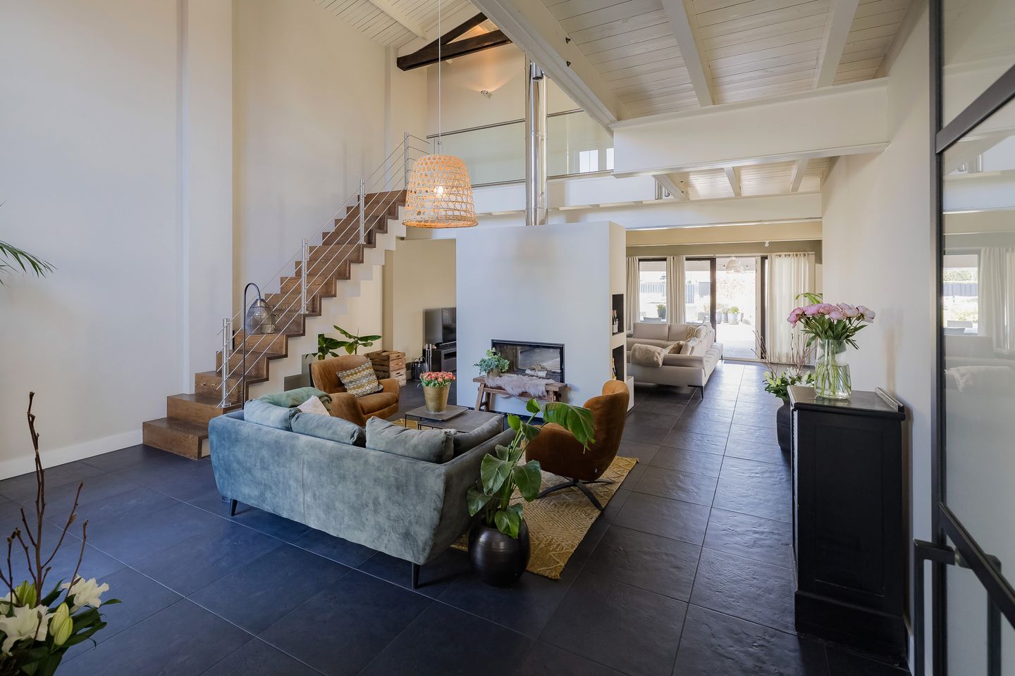 Photo 20 of Rijnsburgerweg 94